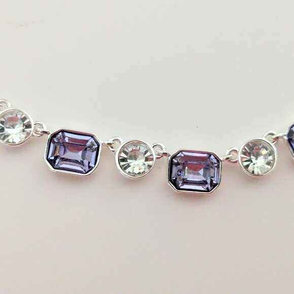 Anne Klein Chunk/Runway purple/ blue hints (tanzanite-like) Silver Tone Necklace - Picture 4 of 6